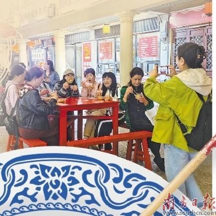 汕头美食街建设热潮兴起，众多美食等你来尝